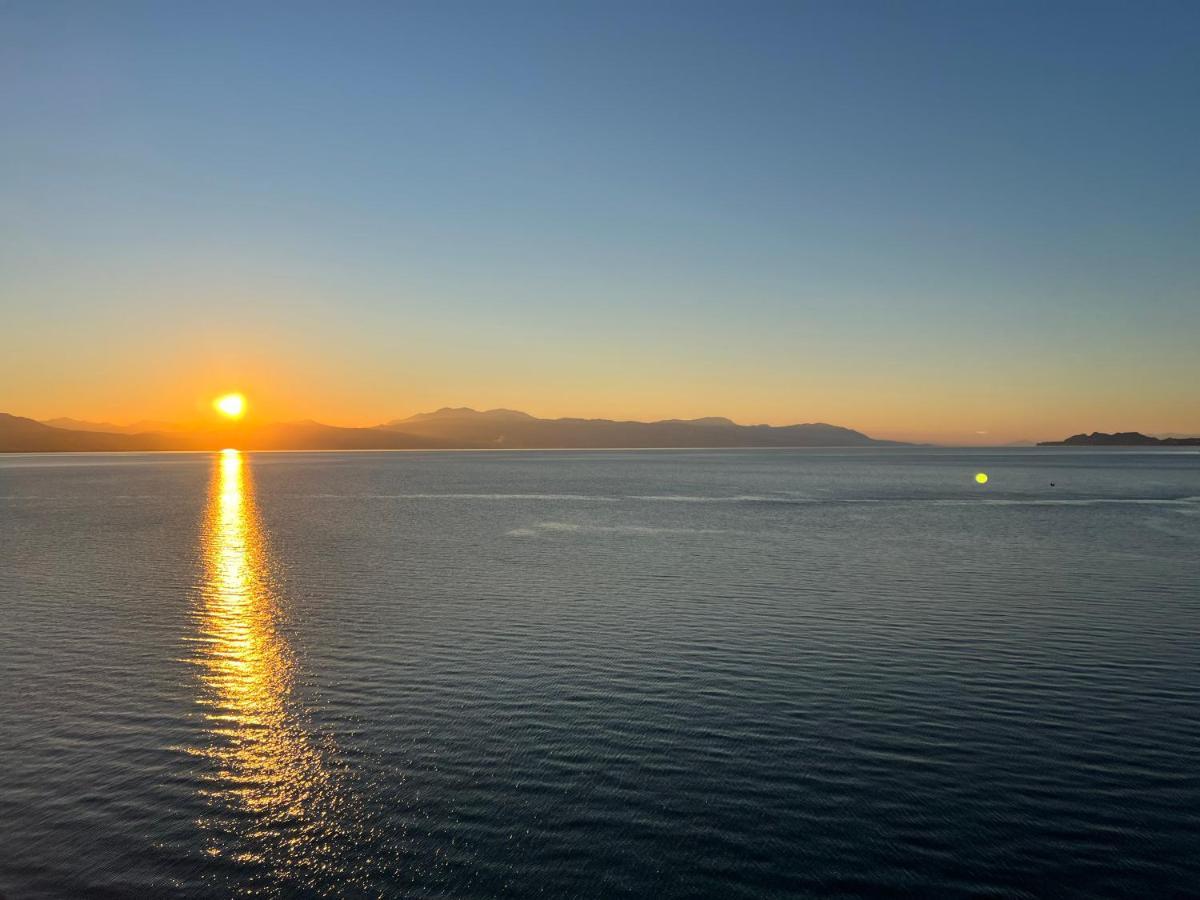 Loutraki Sunset Apartment 外观 照片